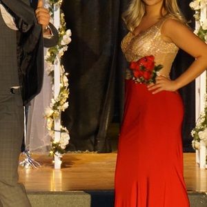 RED/GOLD PROM DRESS